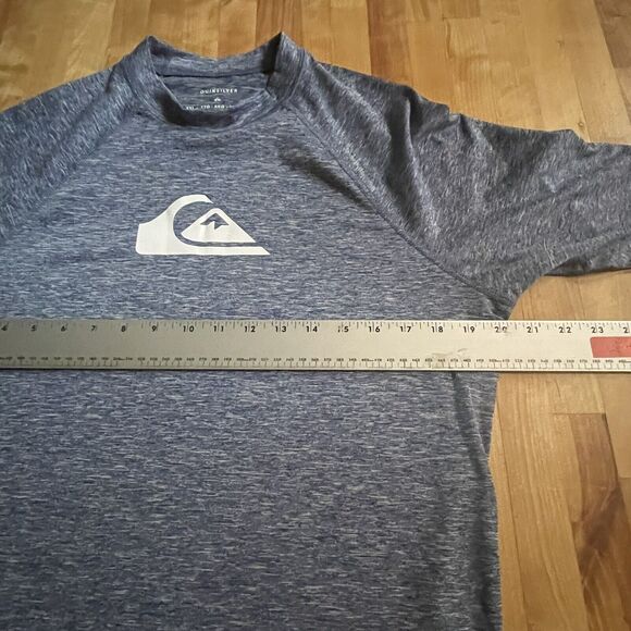 Quiksilver Shirt Rashguard Long Sleeve Watersports Outdoors SZ XXL EUC‎ - Picture 6 of 9